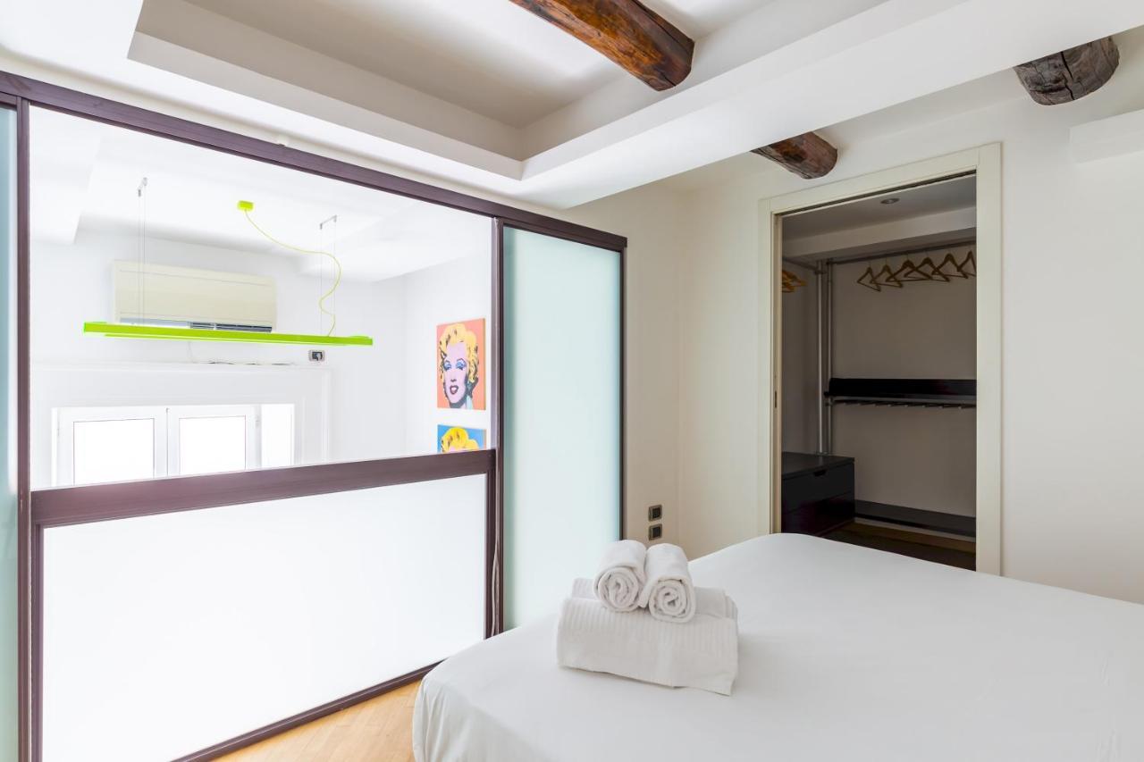 Design & Duplex At National Museum Appartamento *
