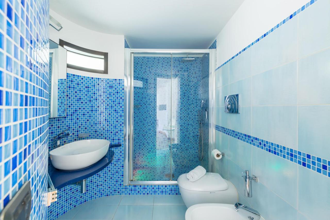 Design & Duplex At National Museum Napoli