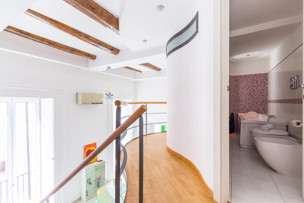Appartamento Design & Duplex At National Museum
