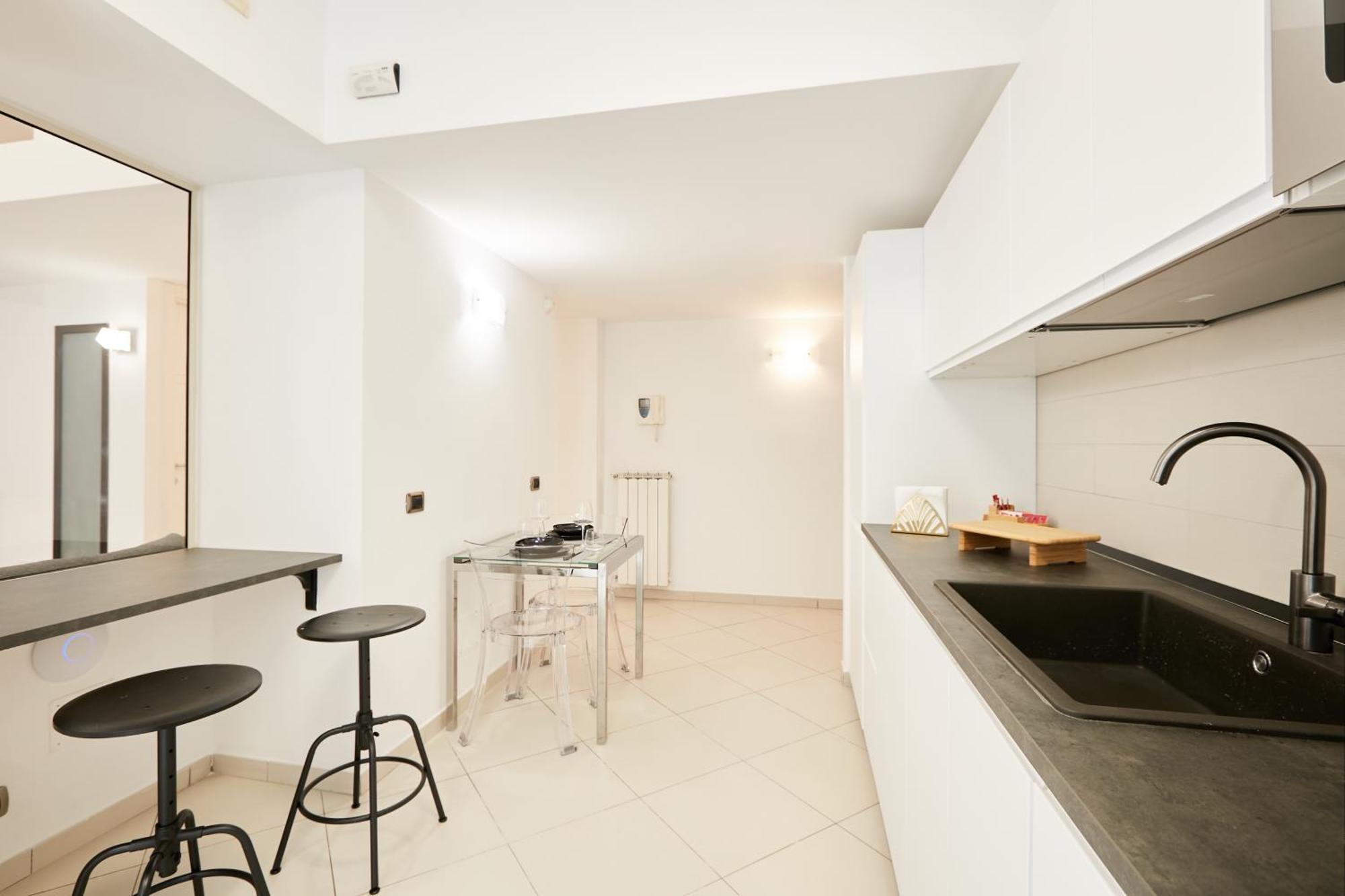 Appartamento Design & Duplex At National Museum Napoli