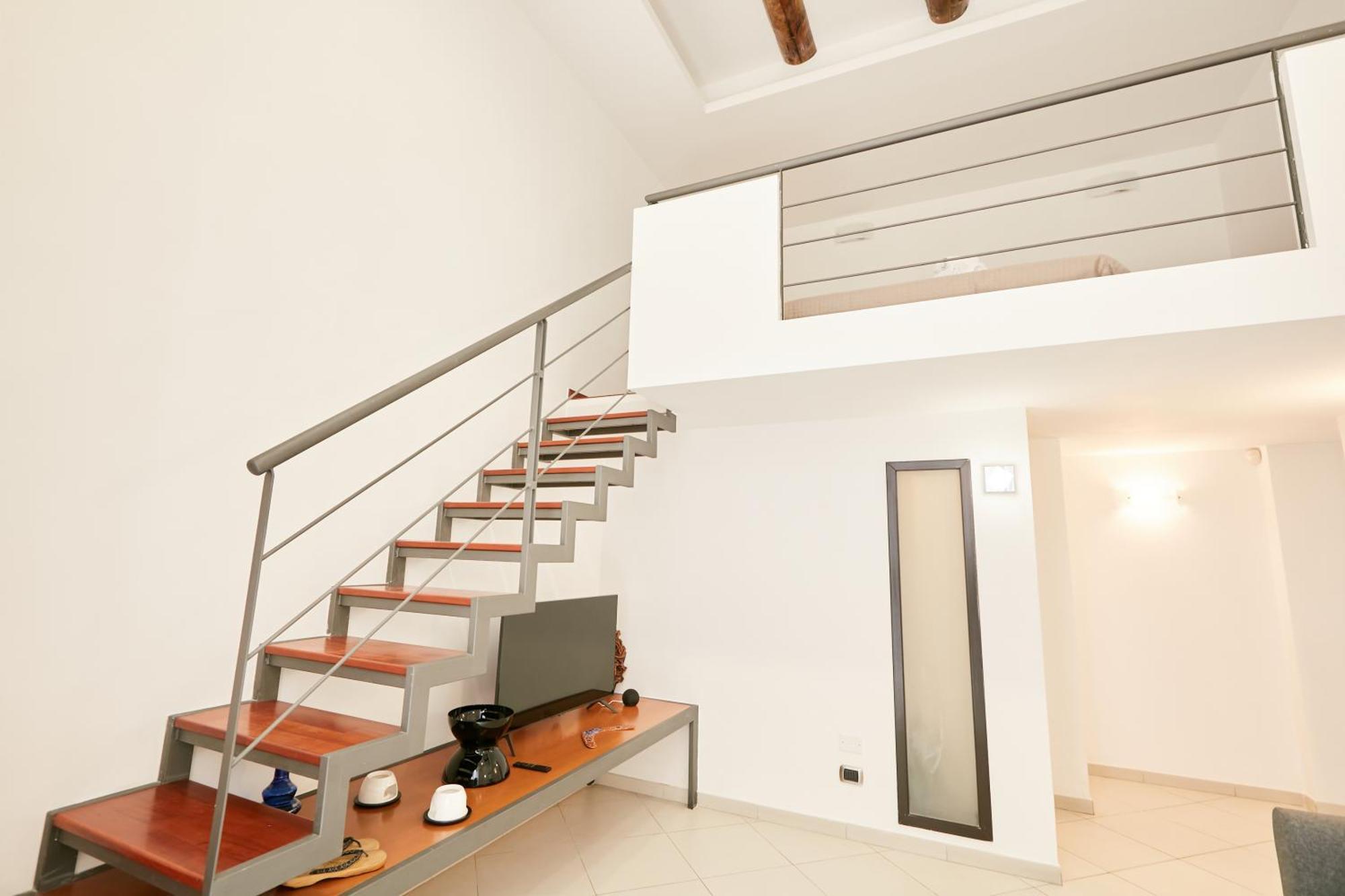 Design & Duplex At National Museum Appartamento Napoli